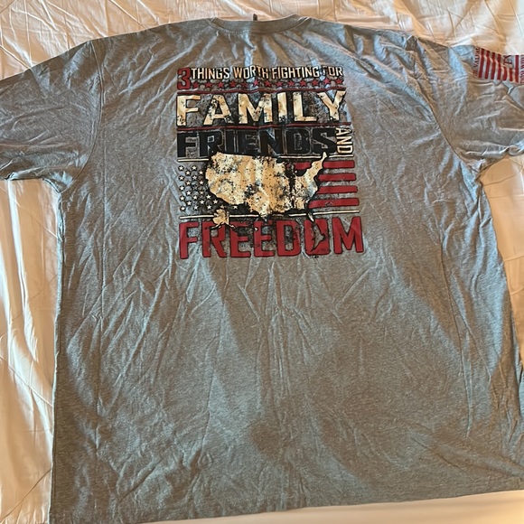 Til Valhalla Project Apparel Company (TVP), 4X Large, Grey, Tan & Red T-Shirt. - Picture 5 of 5
